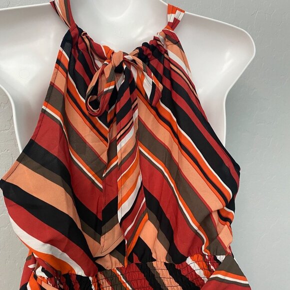 NWT Women's New York & Company Cross Front Sleeveless Blouse Size M - Picture 4 of 10